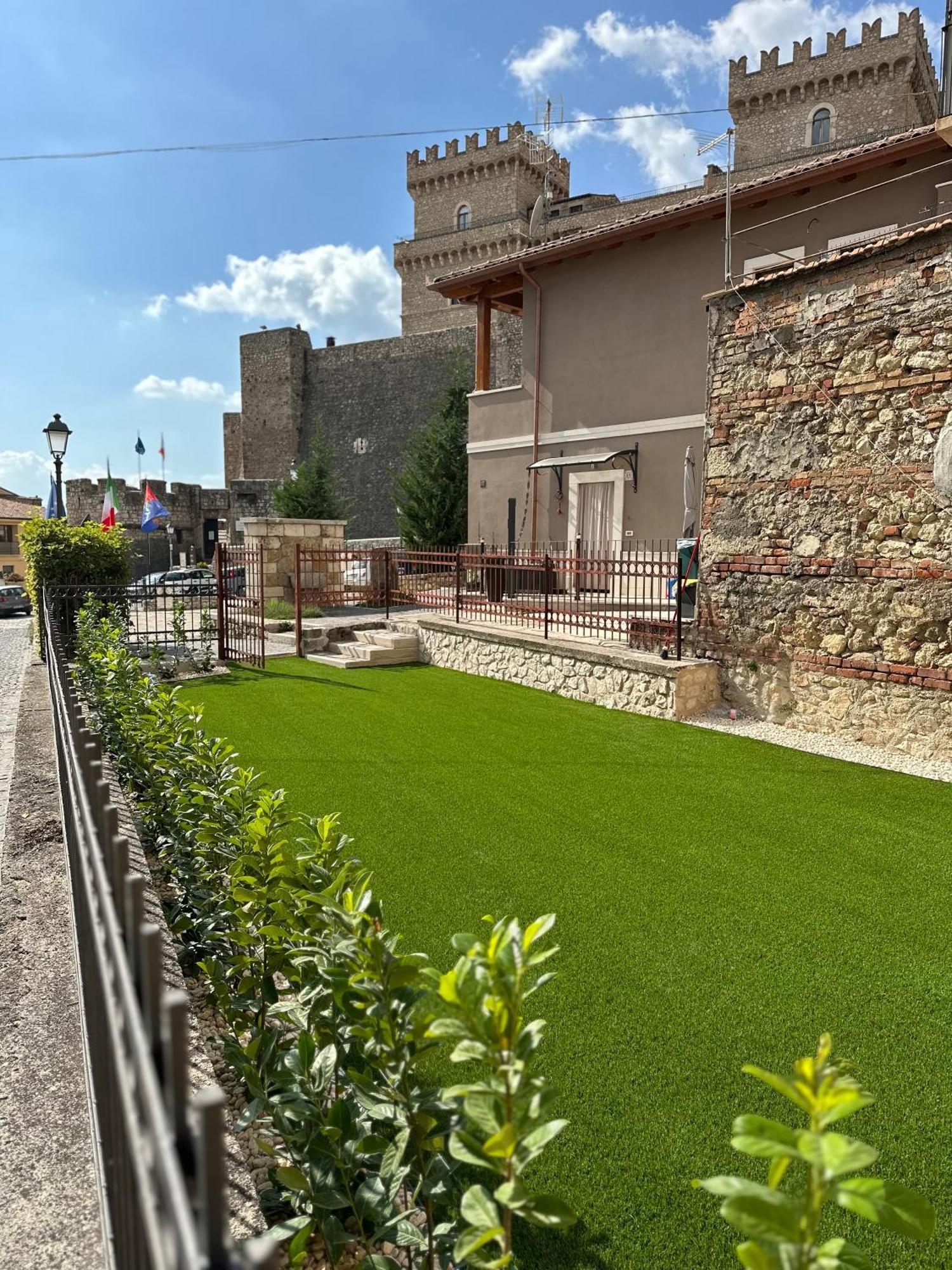 Apartamento Il Bijoux Celano Exterior foto