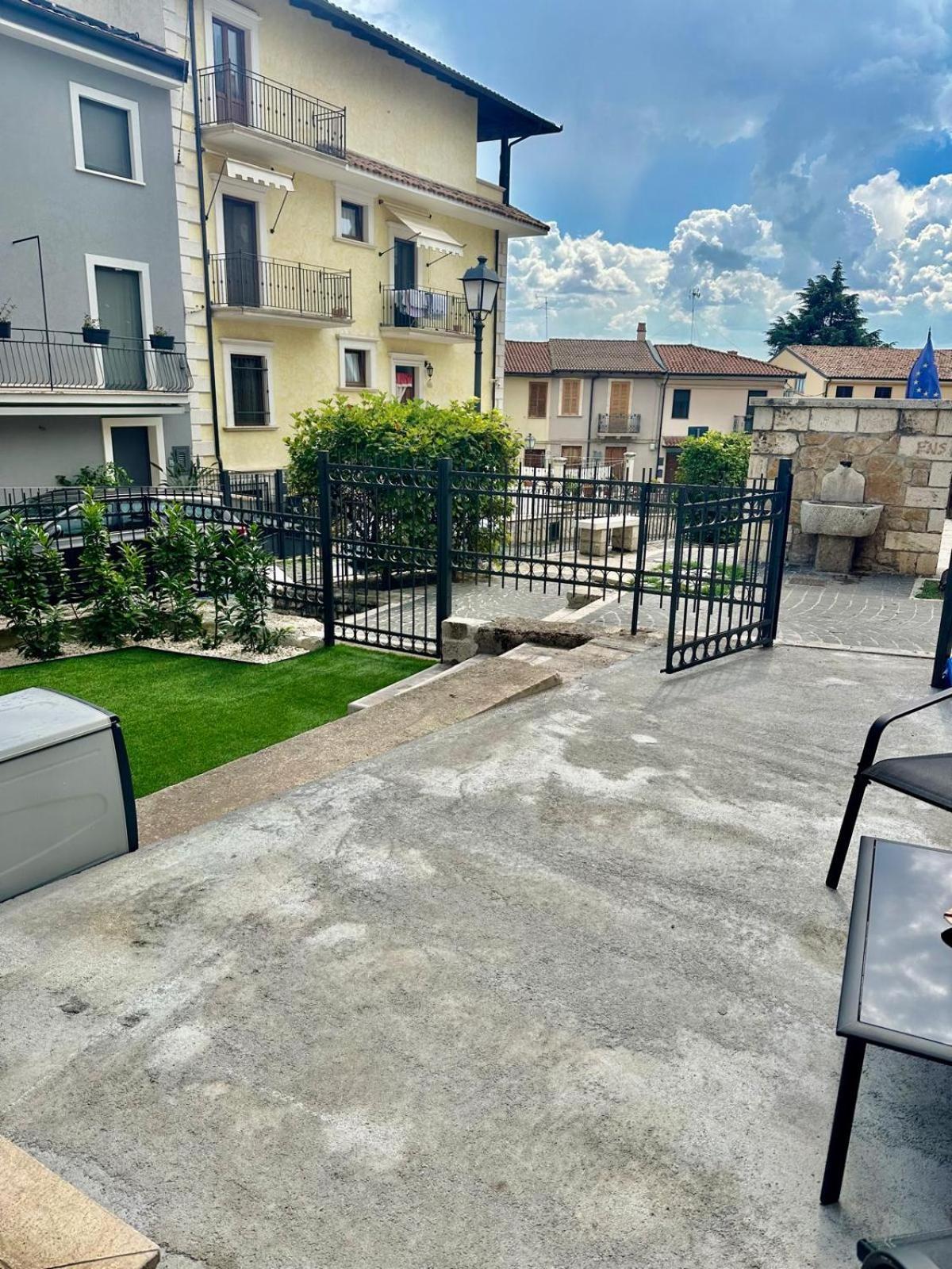 Apartamento Il Bijoux Celano Exterior foto